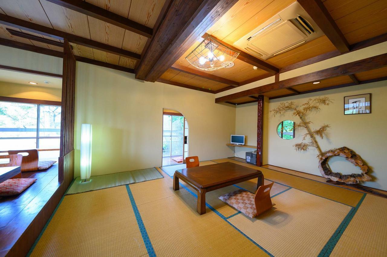Hotel Kazeno Sanso Yamashiro Yufu Zewnętrze zdjęcie